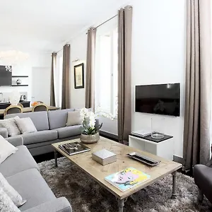  Apartment Livinparis - Luxury 3 Bedrooms Le Louvre I